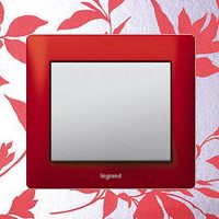 Legrand, Galea Life, Цвет: Красный Magic (Magic Red)